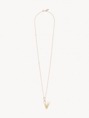 Collares Chloe Alphabet With Pendant Doradas | CHE-SR14334