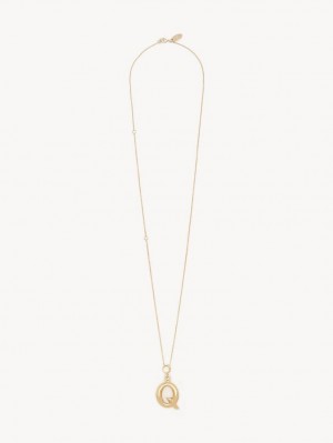 Collares Chloe Alphabet With Pendant Doradas | CHE-SR14339