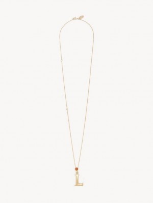 Collares Chloe Alphabet With Pendant Doradas | CHE-SR14344