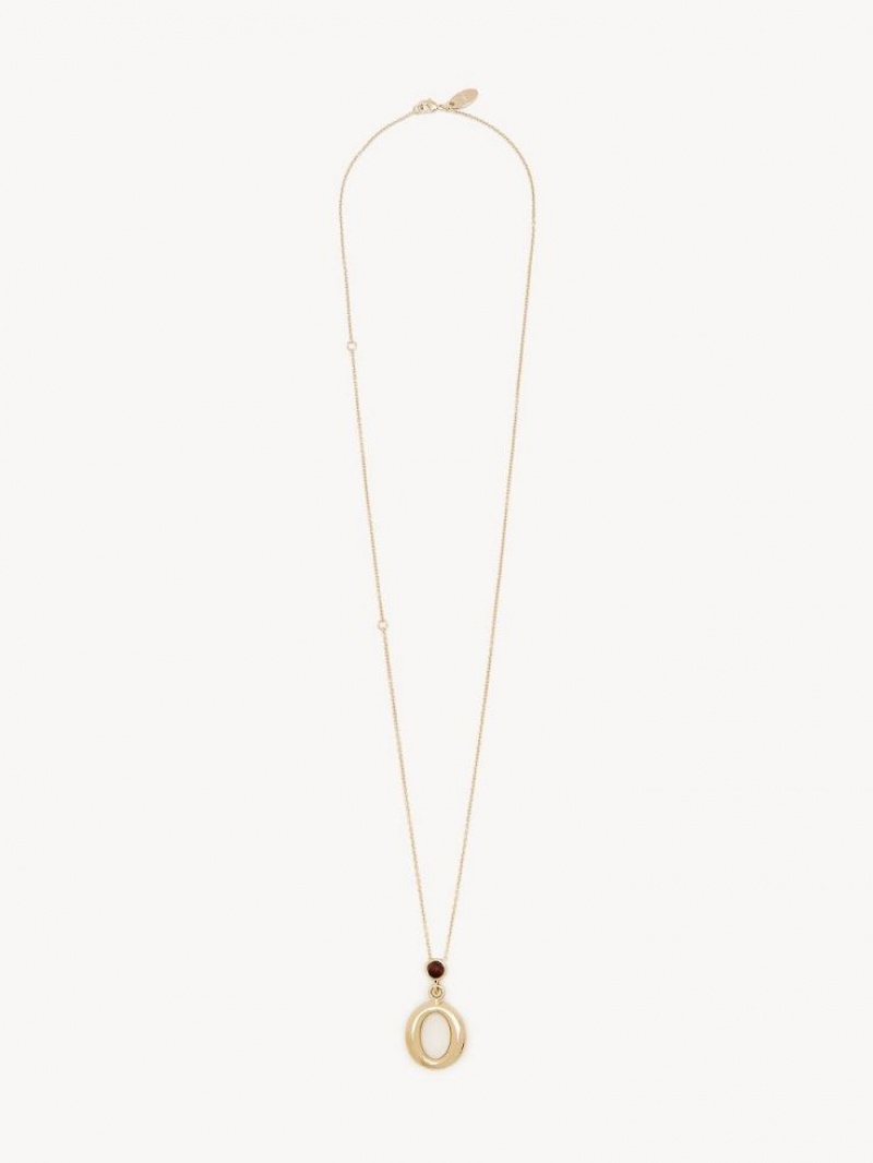 Collares Chloe Alphabet With Pendant Doradas | CHE-SR14341