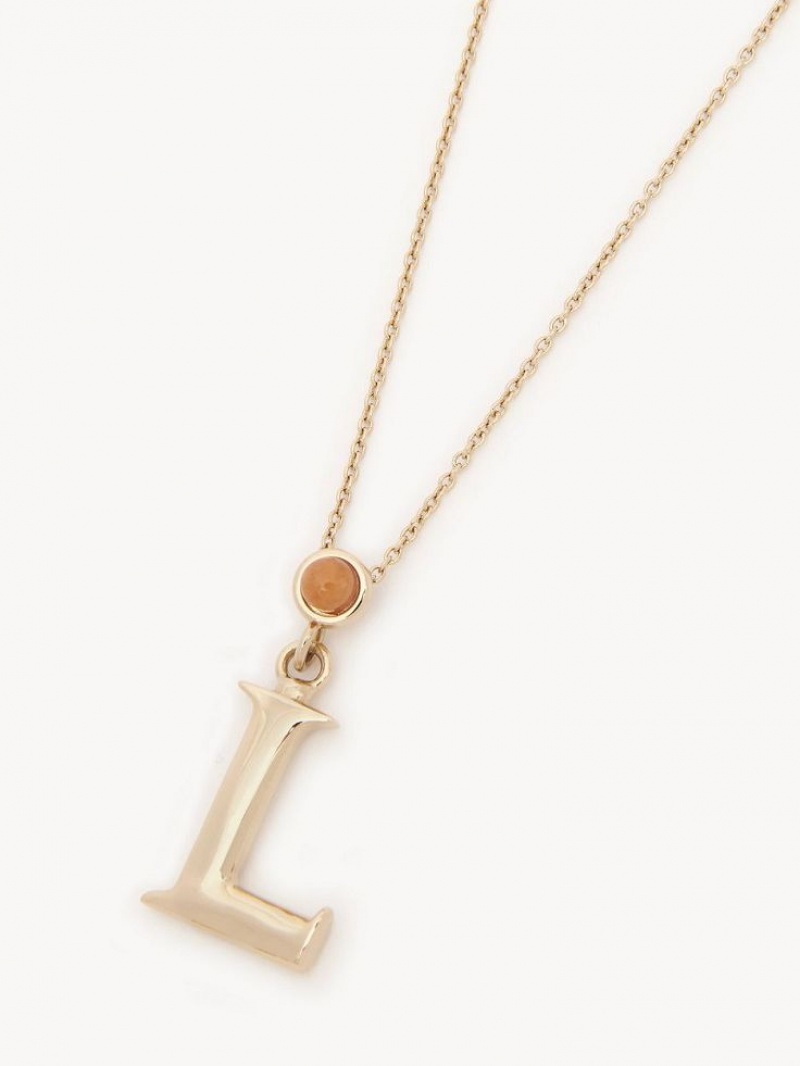 Collares Chloe Alphabet With Pendant Doradas | CHE-SR14344