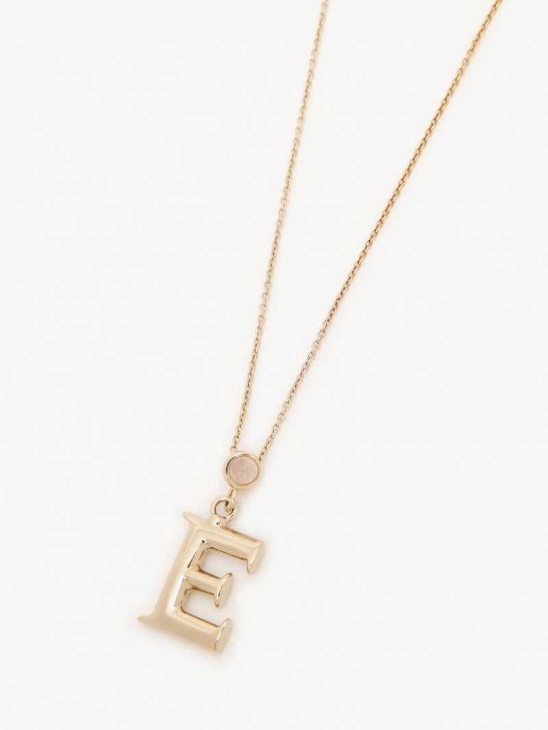 Collares Chloe Alphabet With Pendant Doradas | CHE-SR14351