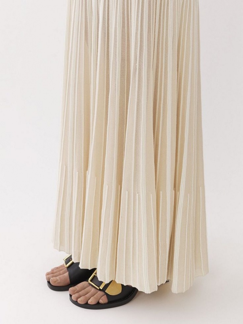 Prendas De Punto Chloe Flared Maxi Blancas | CHE-SR13940